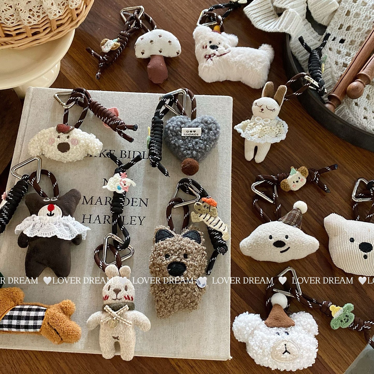 Korean Autumn and Winter New Cartoon Plush Bear Love Lanyard Keychain Fashion Cute Bag Pendant Ornaments
